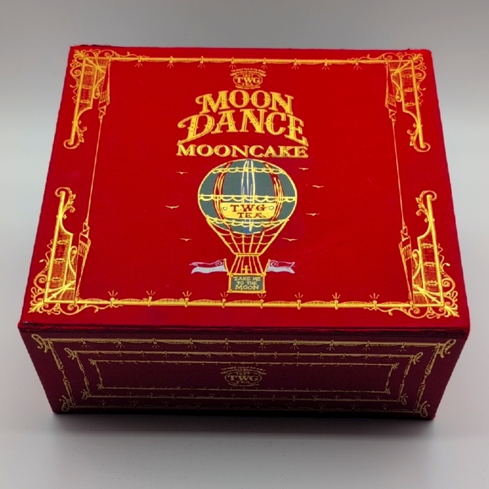 Red Moon Dance Mooncake Empty Music Box